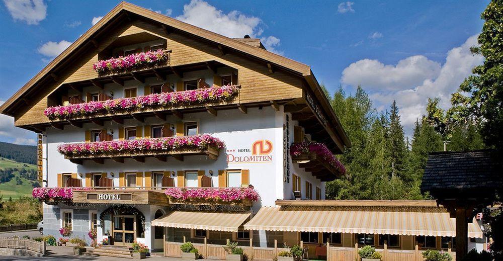 Hotel Dolomites Inn Canazei Exteriör bild